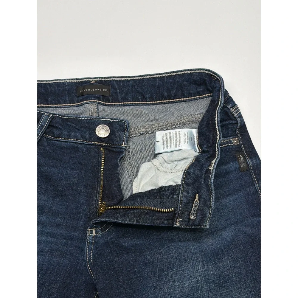 Silver Jeans experience timeless